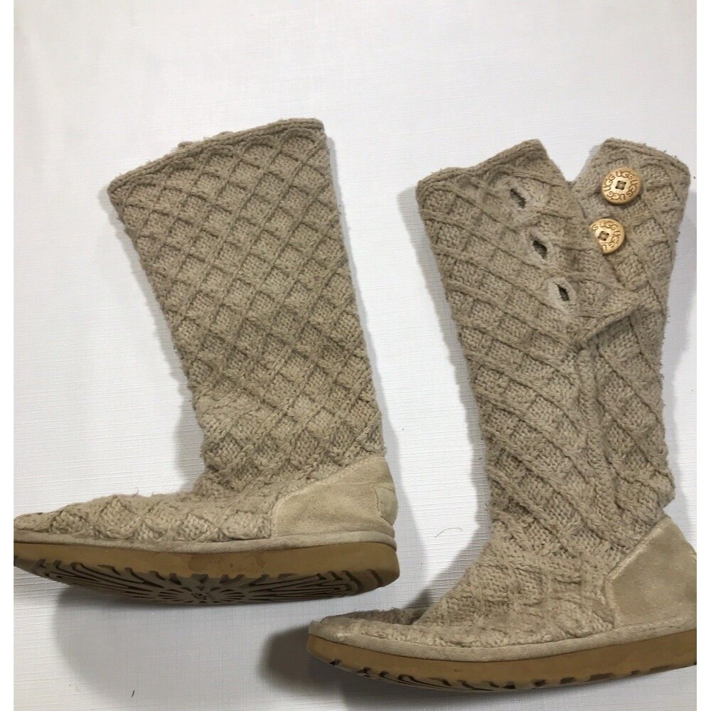 UGG Australia Women’s Beige  Cardi Sweater Boots Wool Knitted Fold Over Size 7